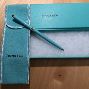 Tiffany Retractable Purse Pen With Pouch - NWOT